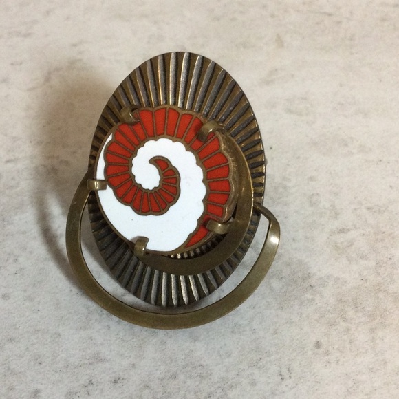 Egyptian style swirl adjustable ring - Picture 2 of 8